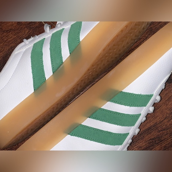 Adidas - Picture 10 of 13